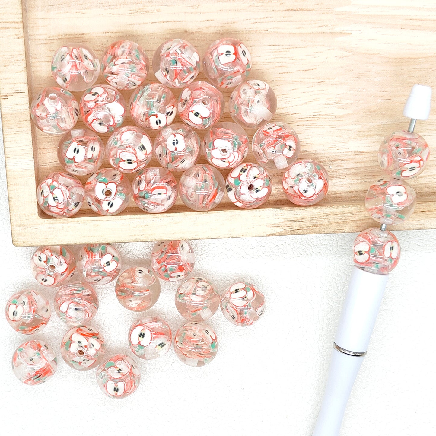 16mm 10Pcs Apple Pattern Resin Acrylic Beads