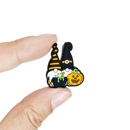 Halloween Gnome With Pumpkin Focal