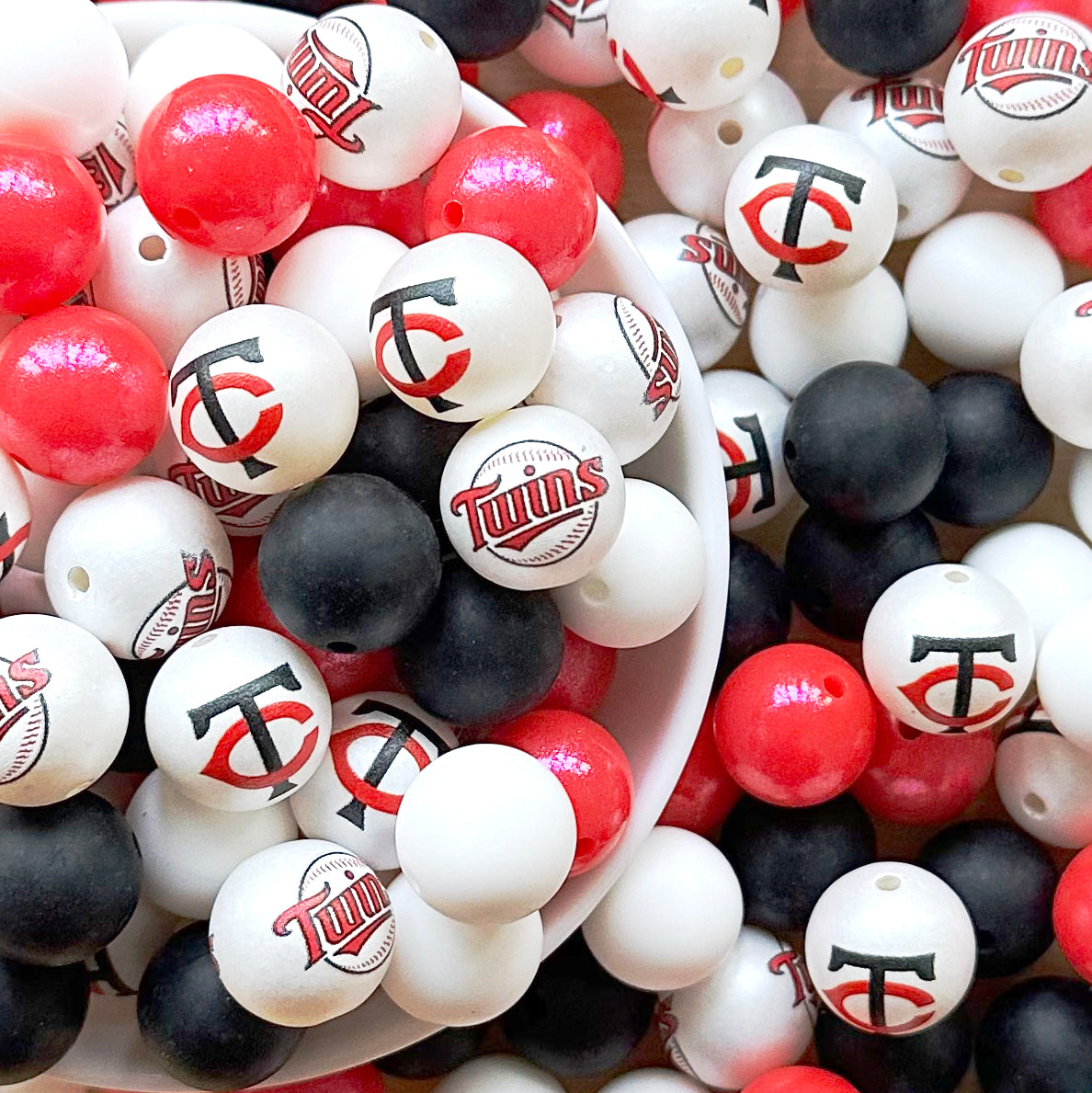 40Pcs Baseball Team Assorted Round Loose Beads Mix