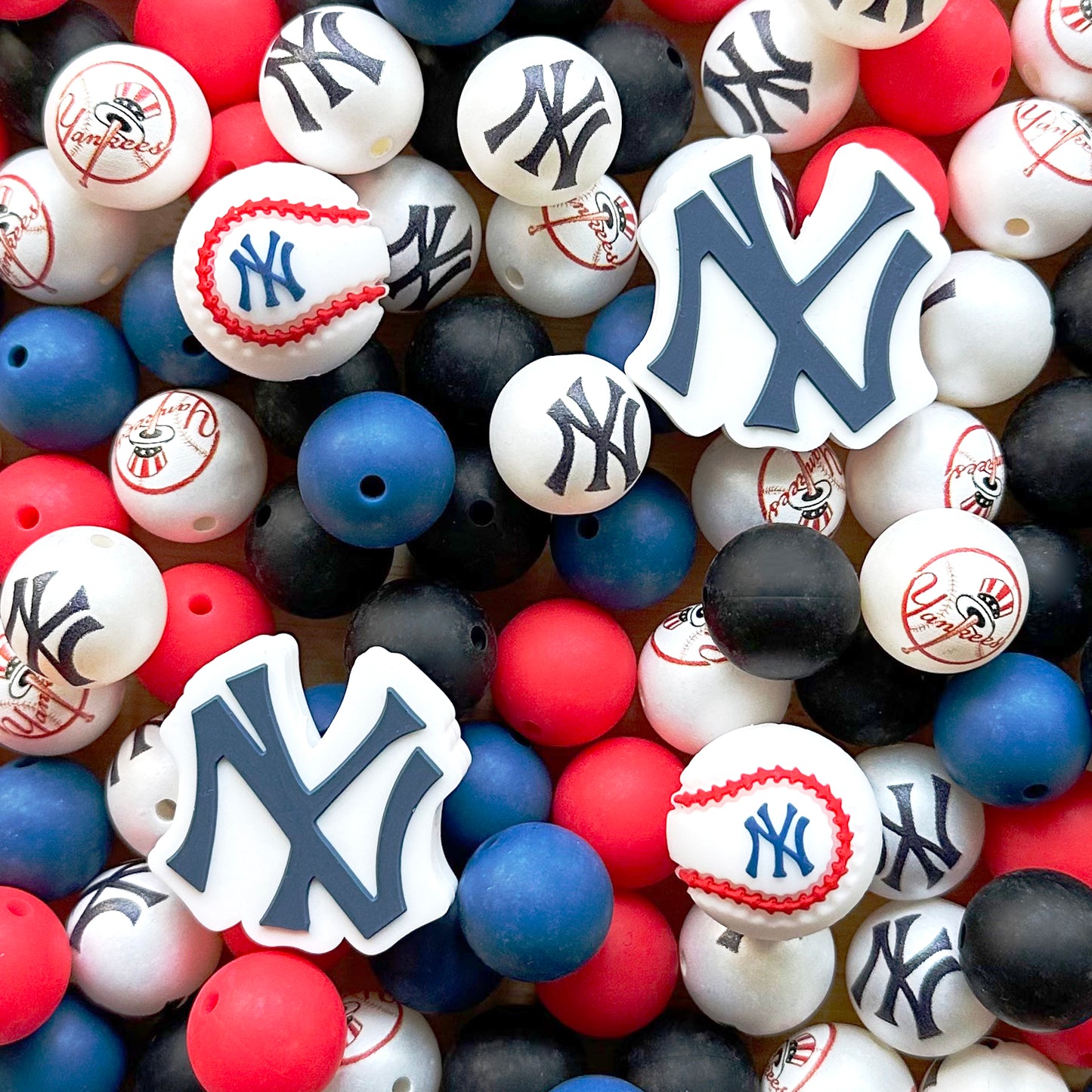 48Pcs Assorted Baseball Team Beads,Loose Beads,for Pen