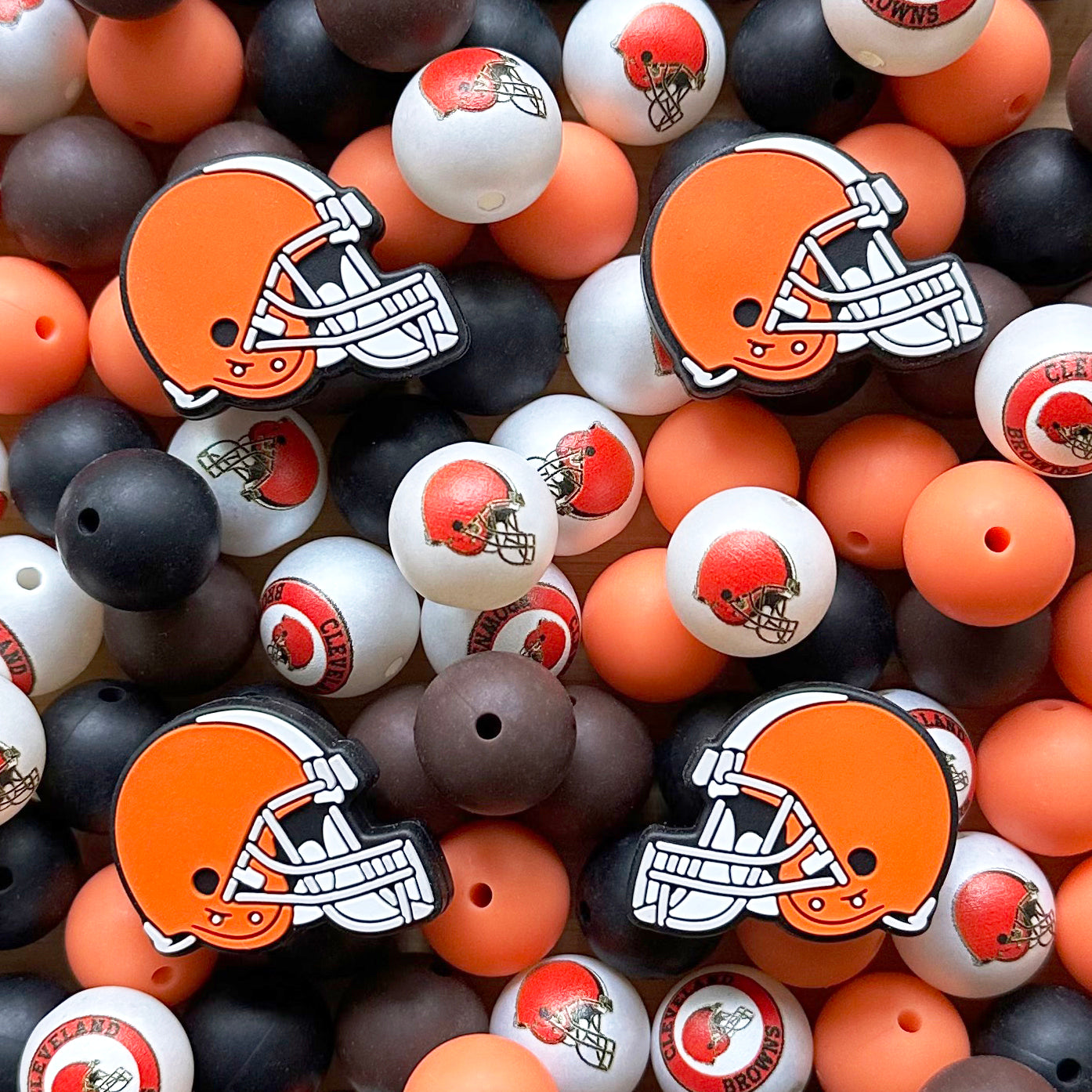 48Pcs Beads Assorted,Football Team Loose Beads Pack