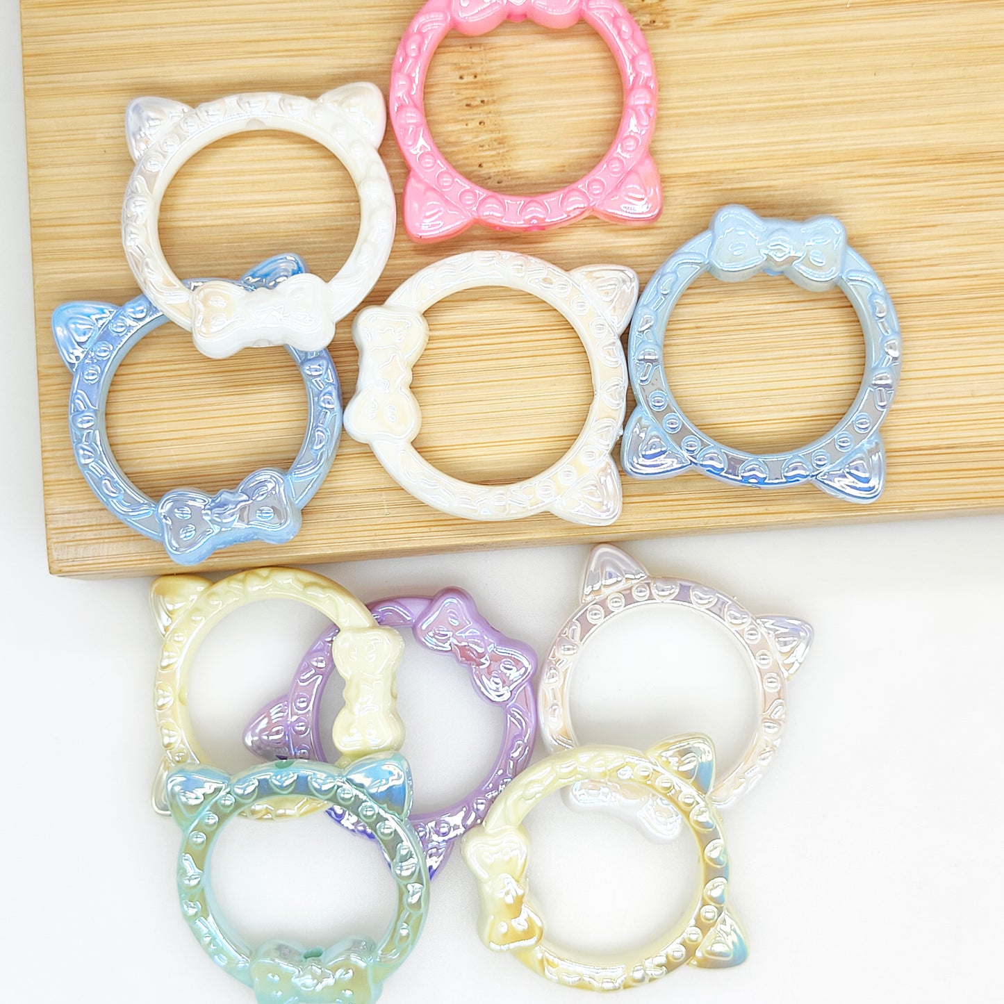 UV Cat Acrylic Frame,Assorted Color UV Frame Beads