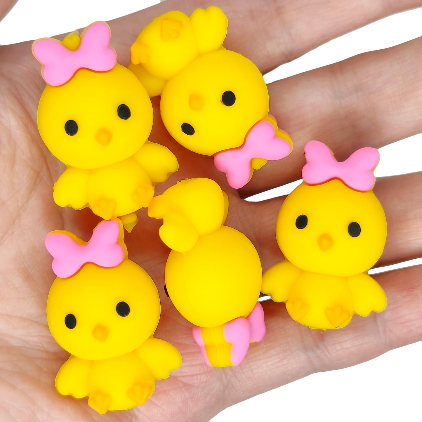 Chicken with Pink Bow Focal