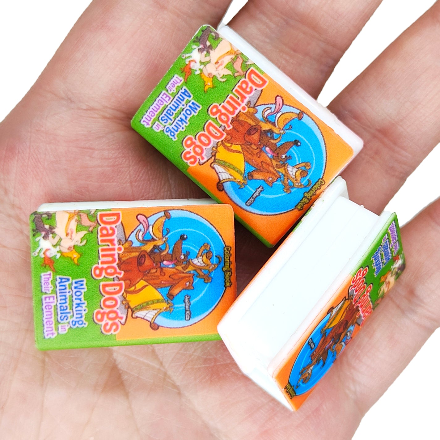 3D Daring Dogs Book Focal