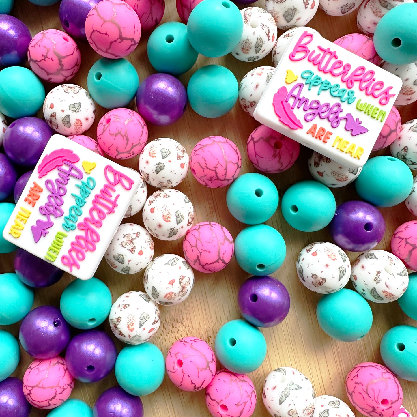 Assorted Focal Beads,Silicone Beads,24Pcs Beads Mix Pack