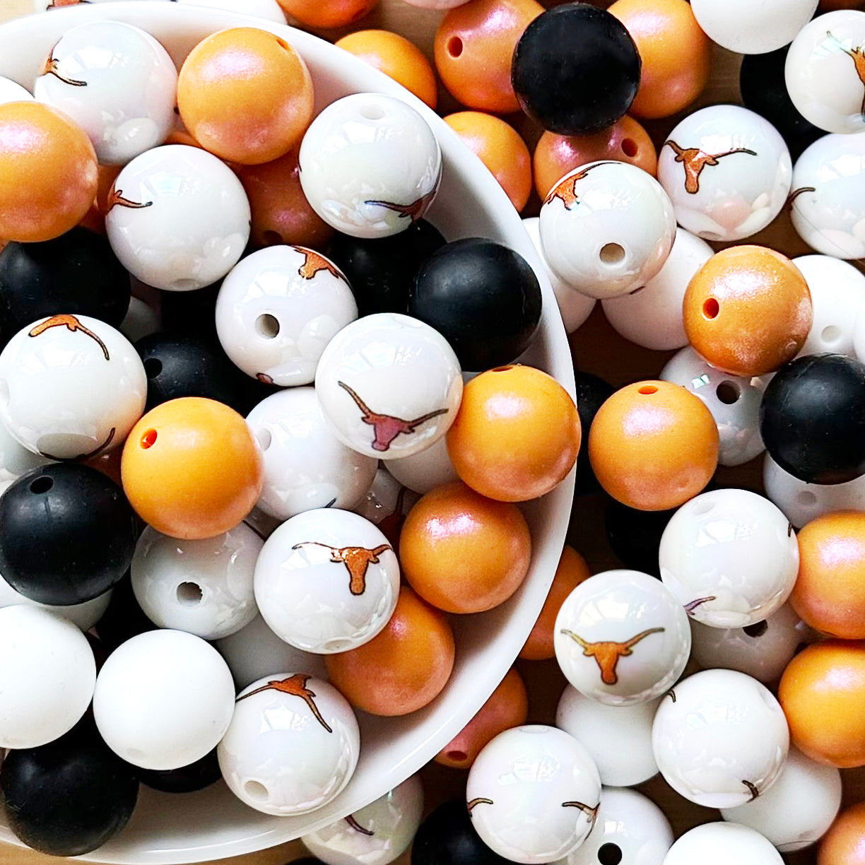 40Pcs College Football Team Assorted Beads,Loose Bead