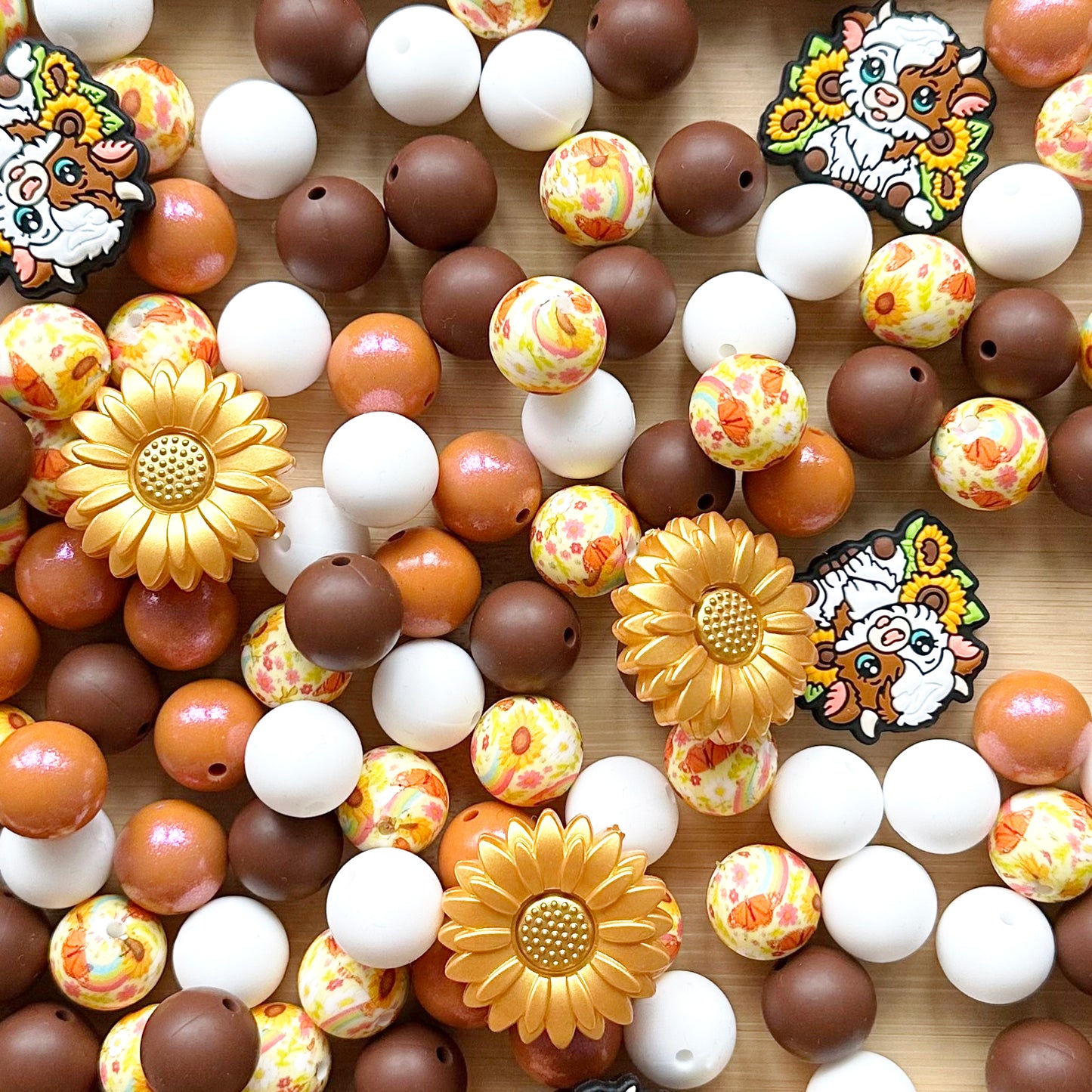 24Pcs Sunflower Cow Silicone Beads Assorted