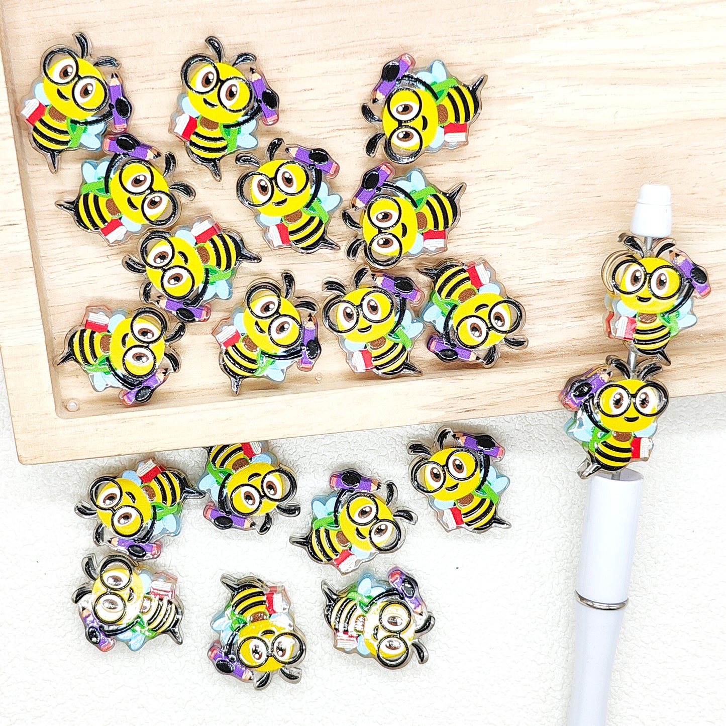 Cute Bee Resin Beads ,For DIY Craft Jewelry Making