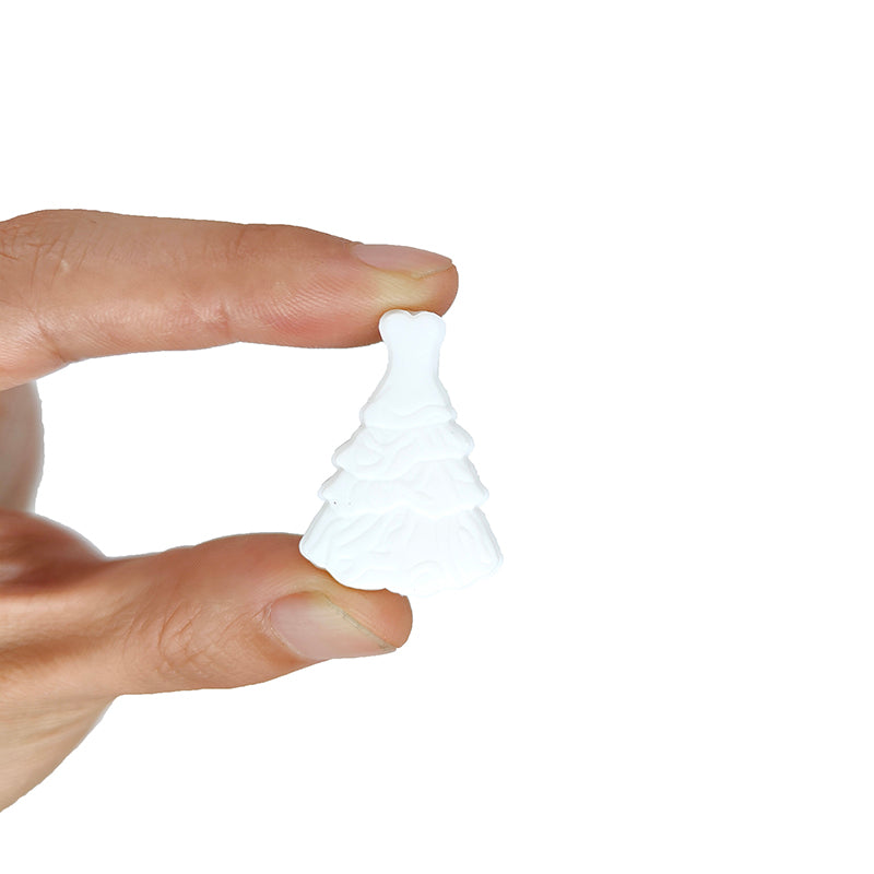 New Wedding Dress Focal