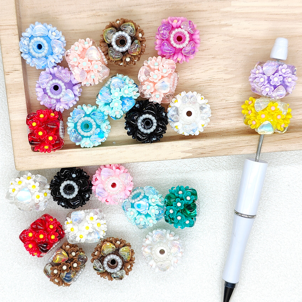 Flower Beads,Iridescent Crystal Floral Acrylic Resin Beads