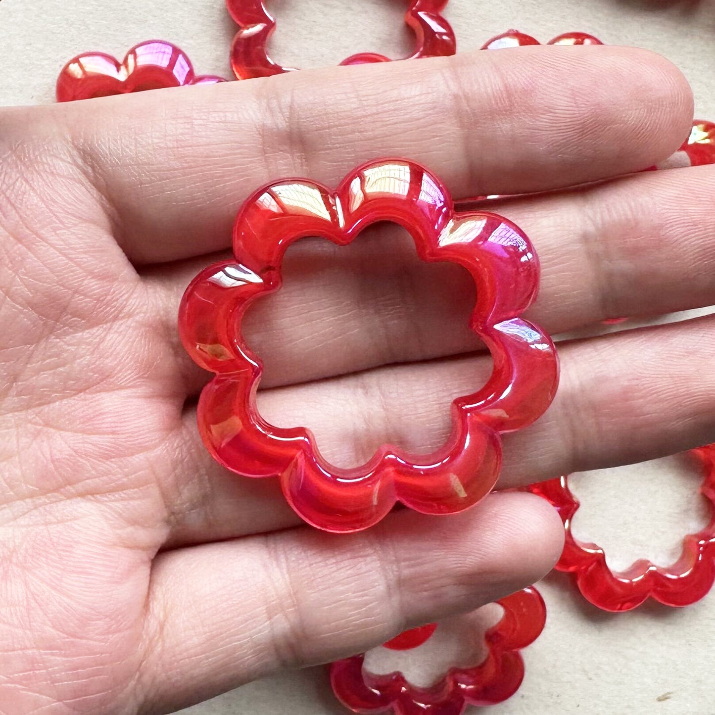 38mm AB Flower Shape Acrylic Focal Loop Frame with 2 Hole