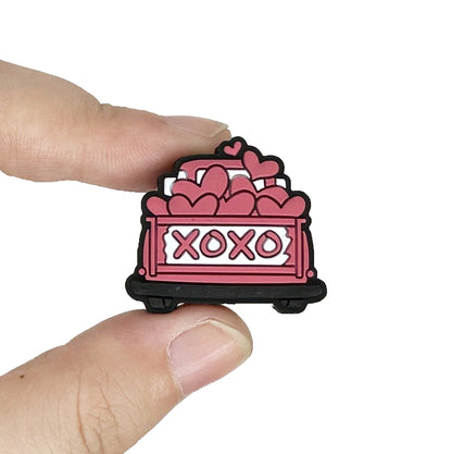 XOXO Love Heart Truck Focal