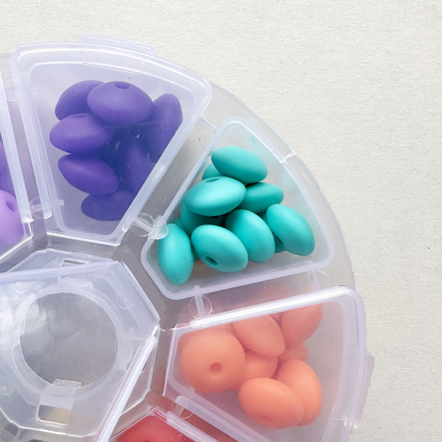 96Pcs Lentil Silicone Beads Spacer Kit