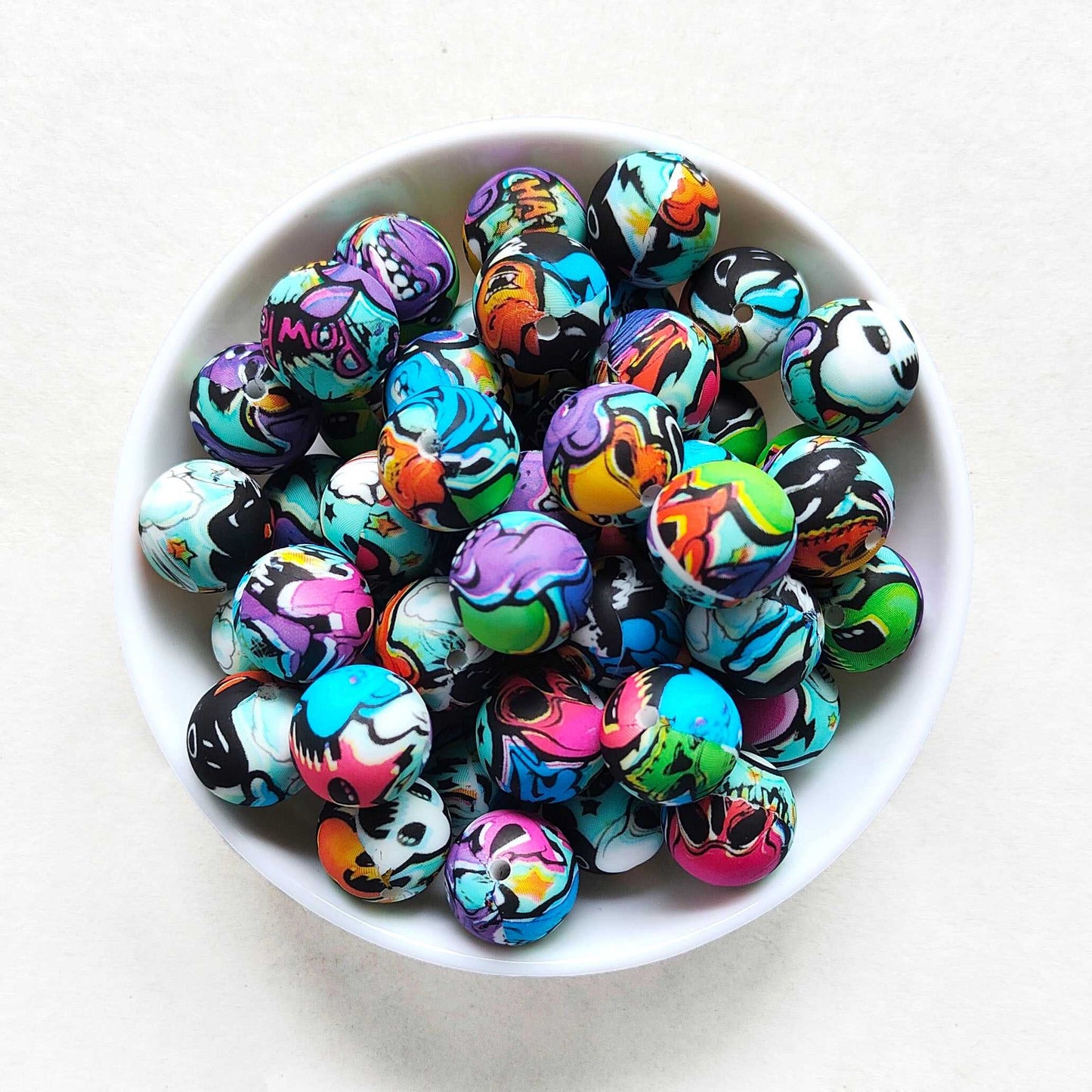 12/15mm Graffiti Print Silicone Beads - Round - #126