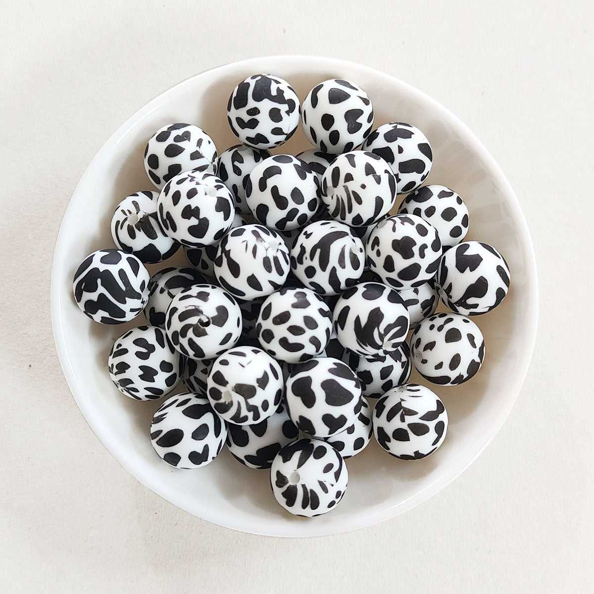 12/15mm Cow Print Silicone Beads - Round - #15