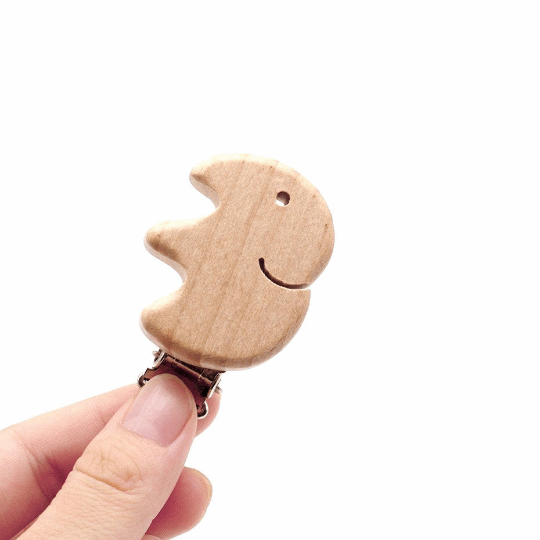 Elephant Beech Wooden Pacifier Clip