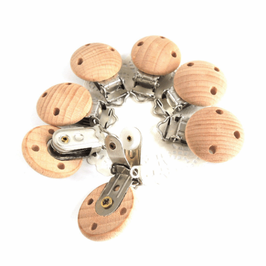 3 Holes Wooden Pacifier Clip