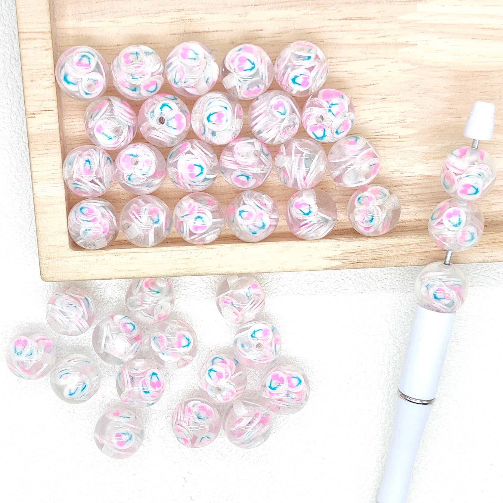 16mm 10Pcs Heart Pattern Resin Acrylic Beads