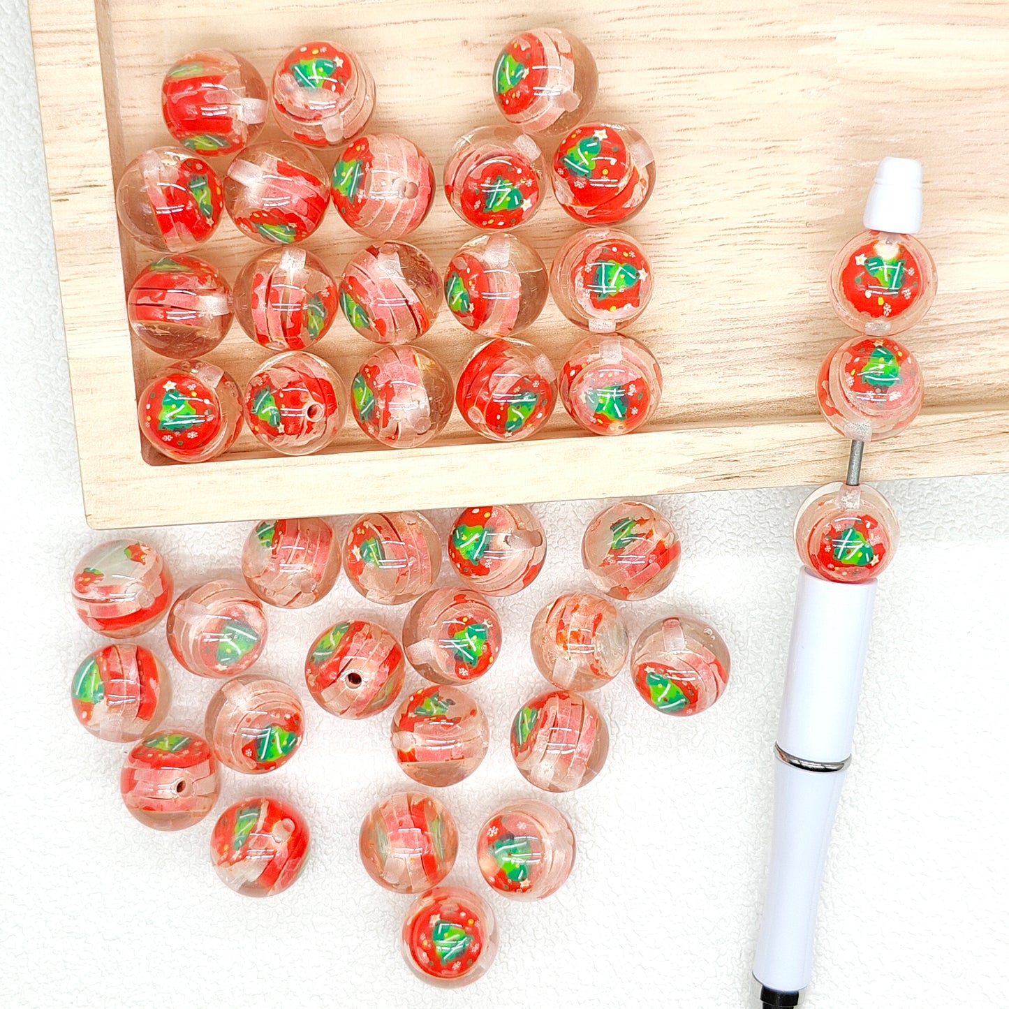 16mm Christmas Gumball Beads,Clear Acrylic with Tree Clay Slices Beads