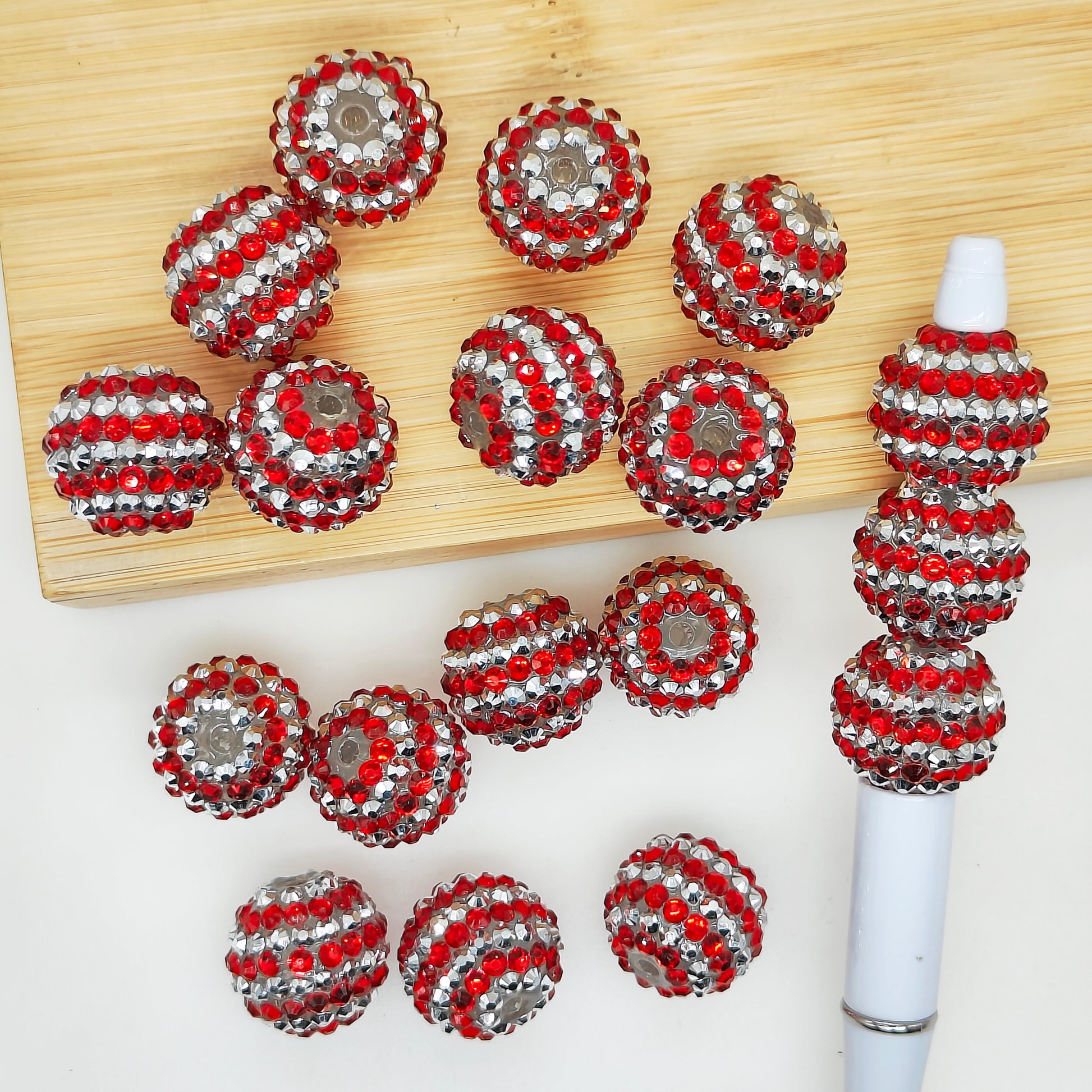 20mm Silver Red Striped Rhinestone Bubblegum Acrylic Beads