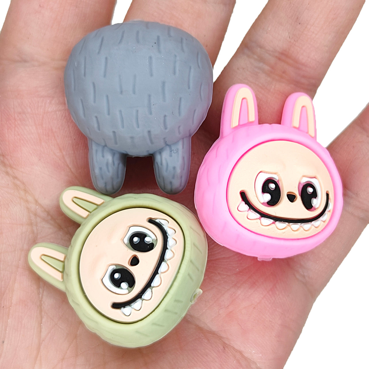 Mixed Color 3D Monster Focal