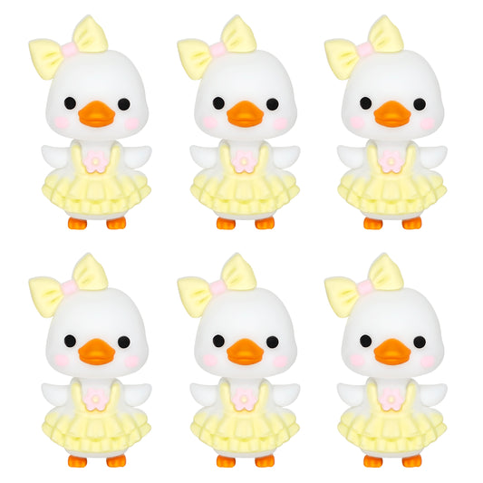 3D Duck with Dress Focal