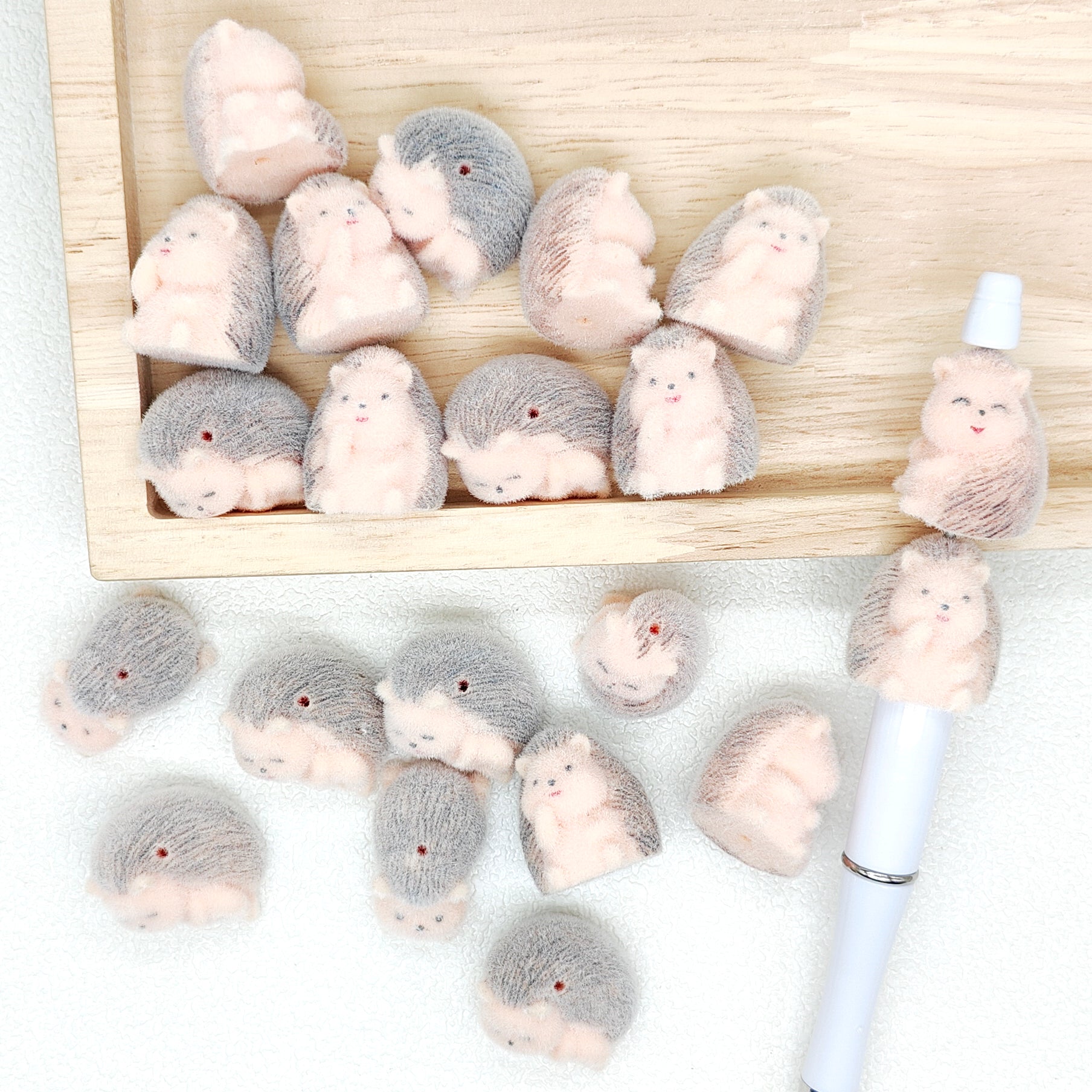 3D Flocked Hedgehog Acrylic Fuzzy Beads,Assorted Gesture