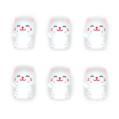 3D White Cat Focal