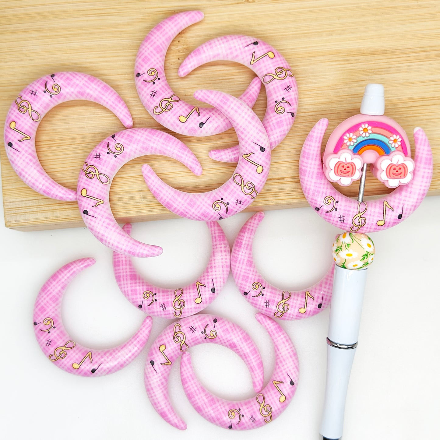 Printed Crescent Moon Shaped Acrylic Beads 47*39mm