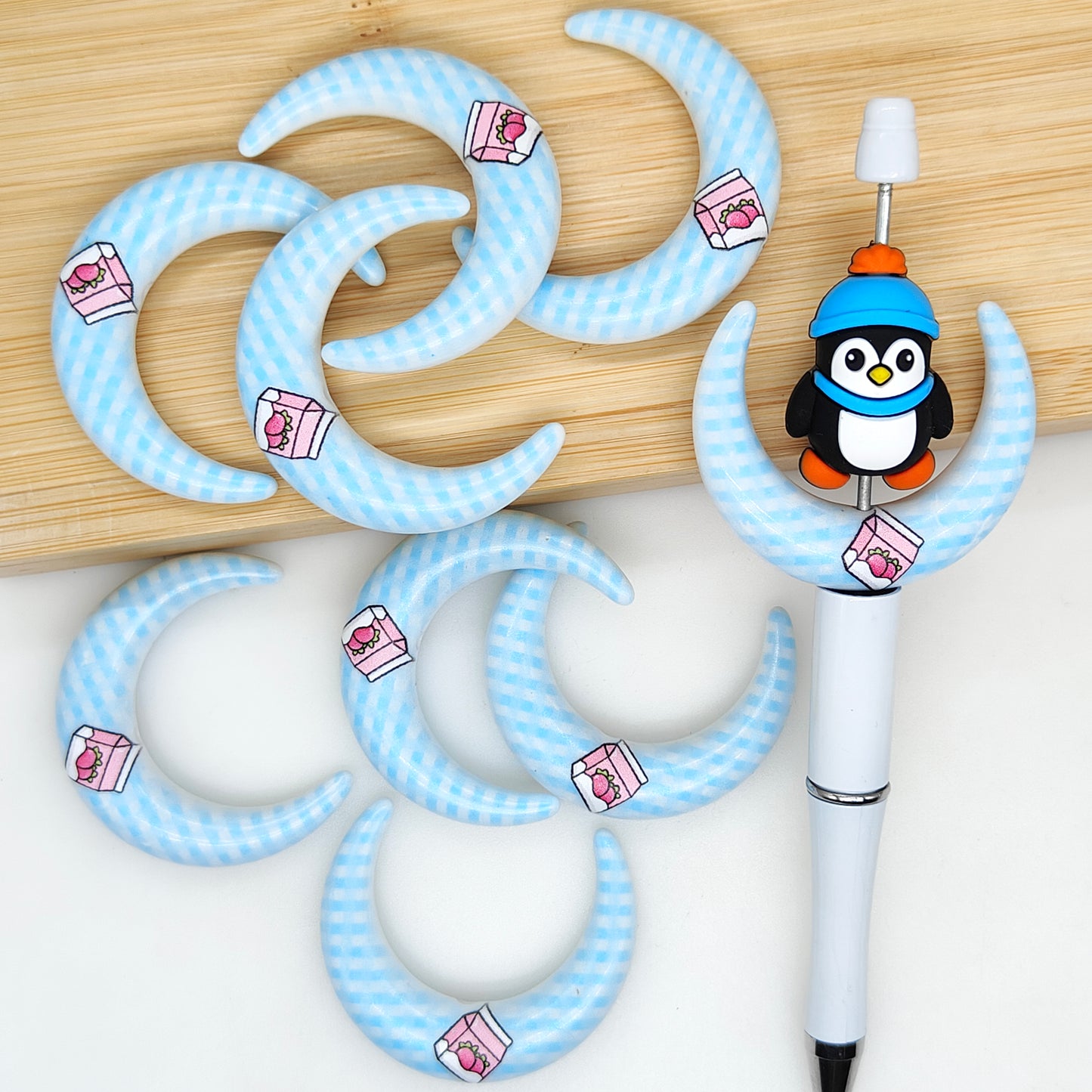 Printed Crescent Moon Shaped Acrylic Beads 47*39mm