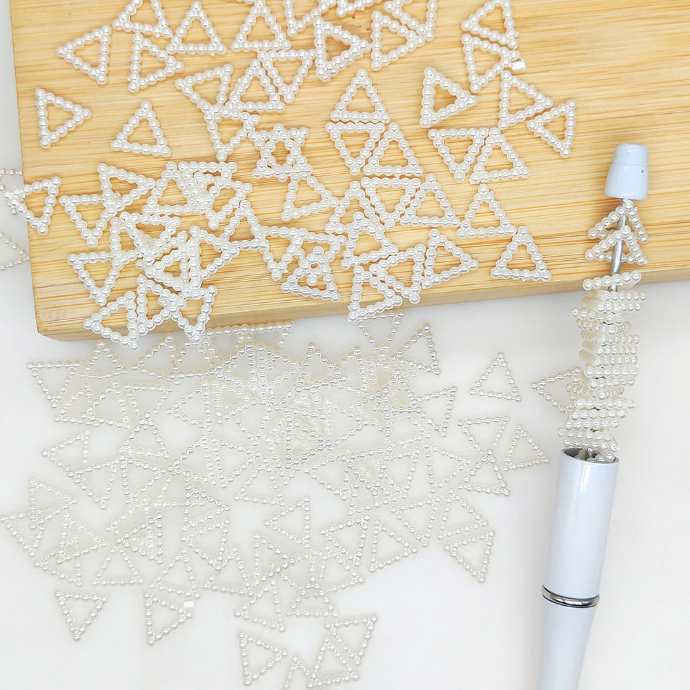 100Pcs 12mm Triangle Faux Pearl Acrylic Spacers