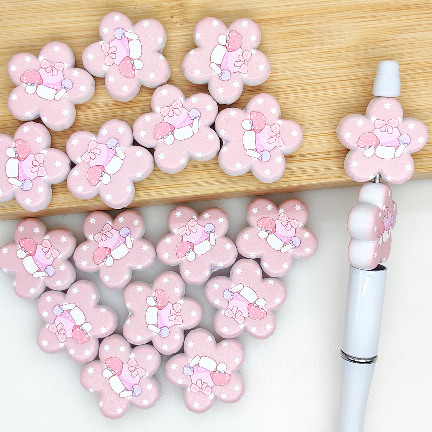 28mmPrint Flower Shaped Acrylic Beads