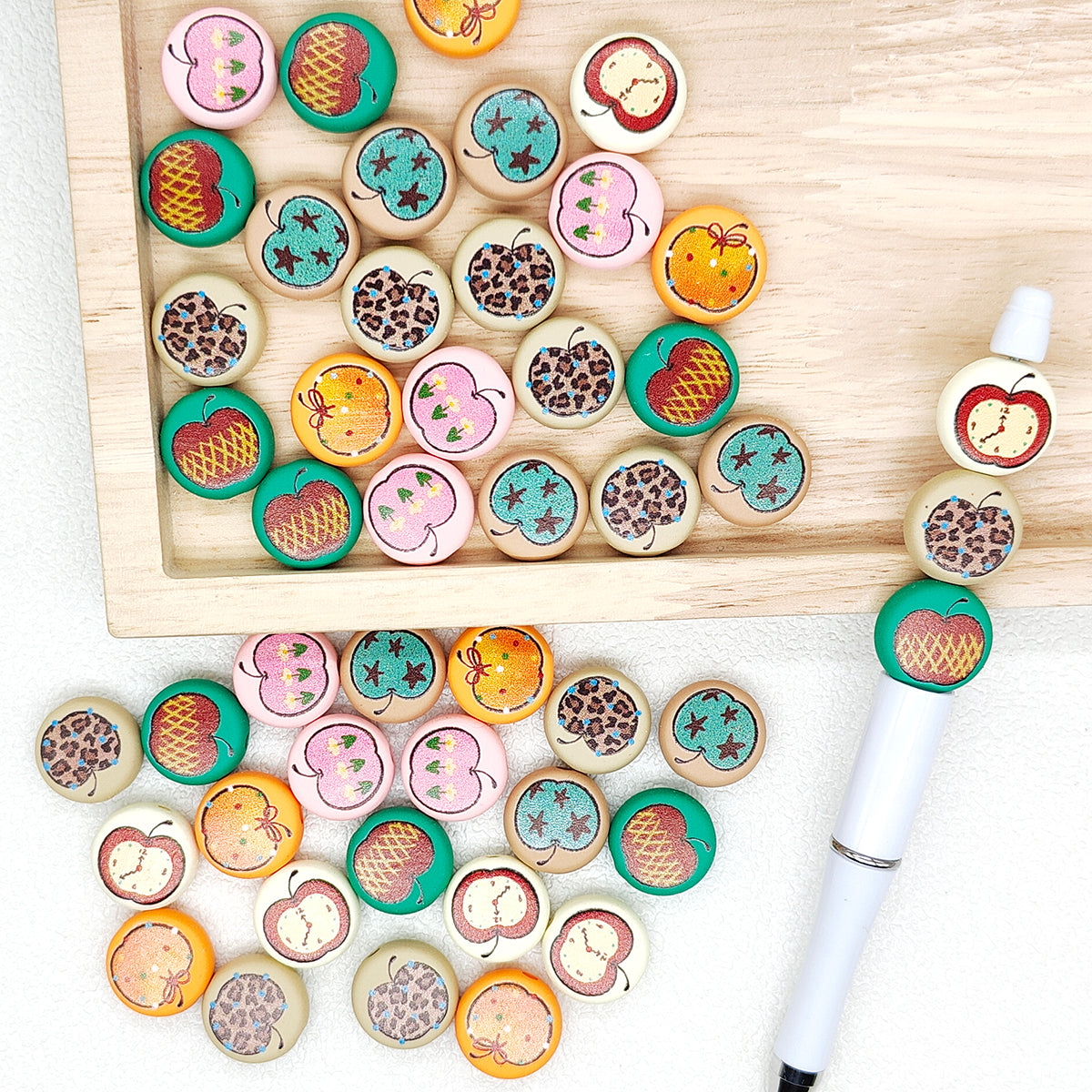 Flat Round Apple Print Resin Acrylic Beads For Beadable Pen Keyring Making