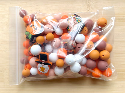 105Pcs Fall Thanksgiving Assorted Silicone Beads