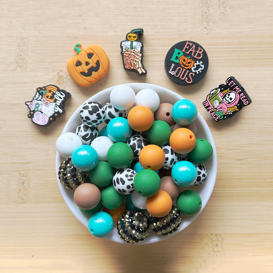 70Pcs Assorted Western Halloween Silicone Beads