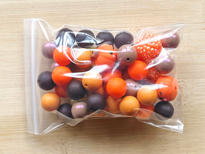 46Pcs Assorted Fall Pumpkin Beads Pack