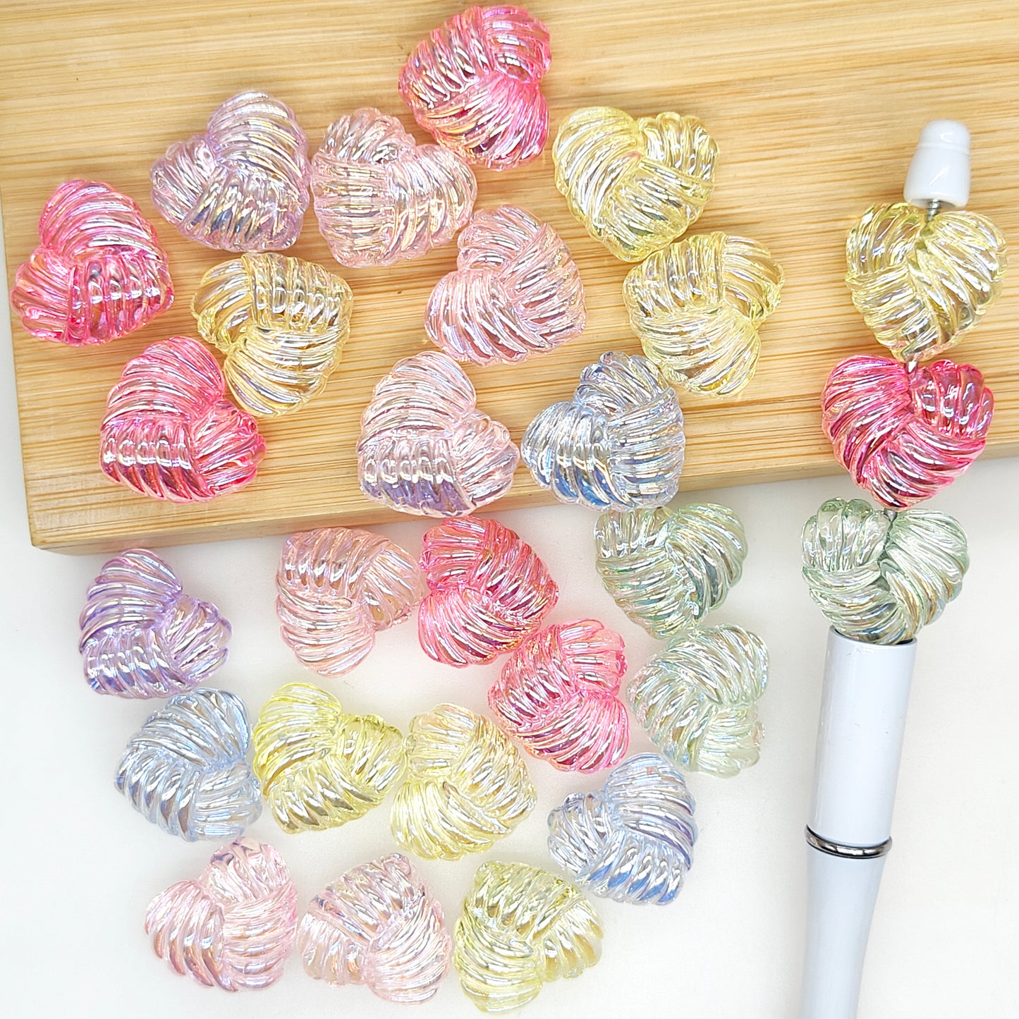 Shiny UV Concha Heart Shape Acrylic Beads,Jewelry Accessories