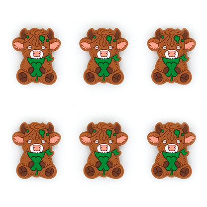 St Patrick's Highland Cow Silicone Focal Bead