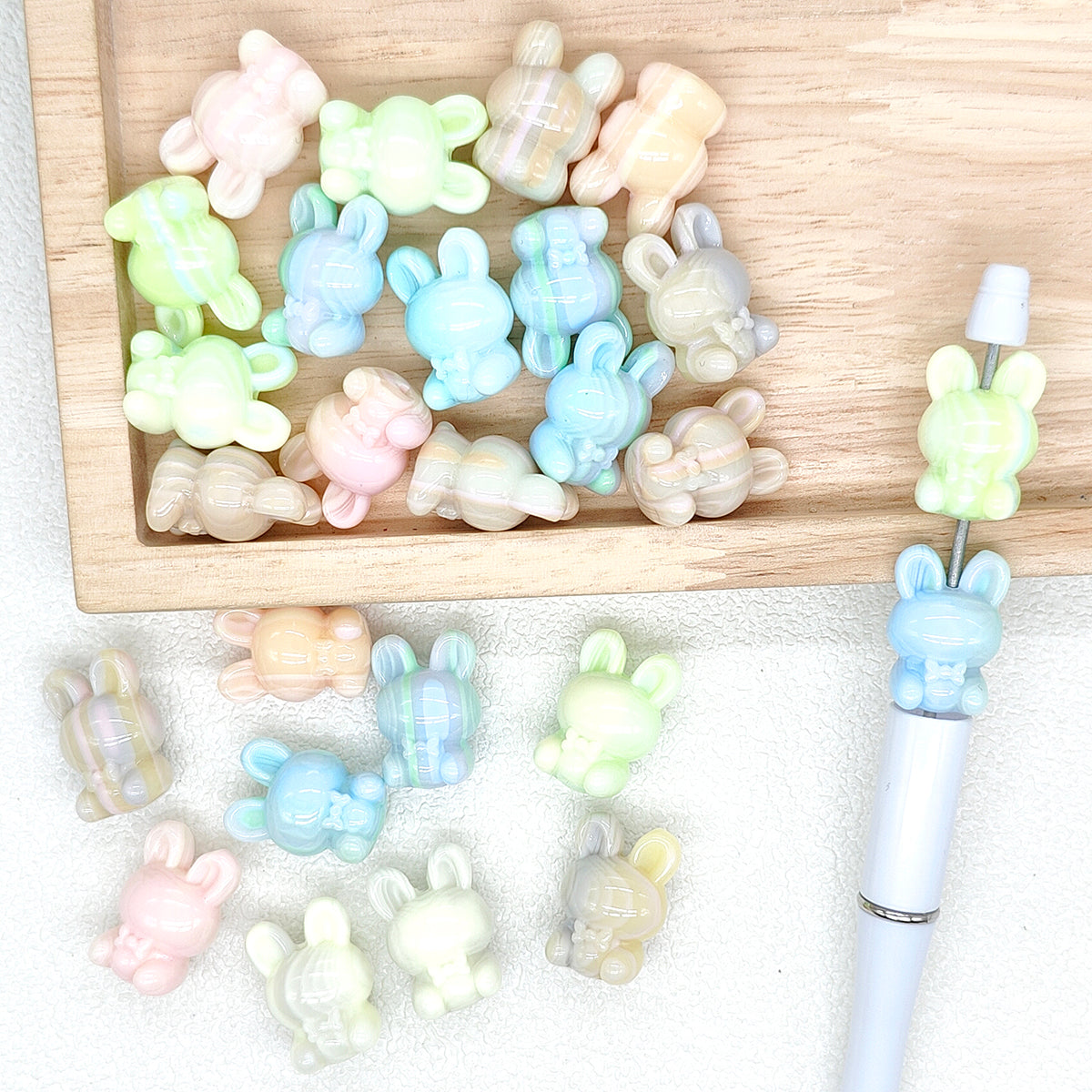Swirl Rabbit Shape Acrylic Loose Beads,Resin Bead