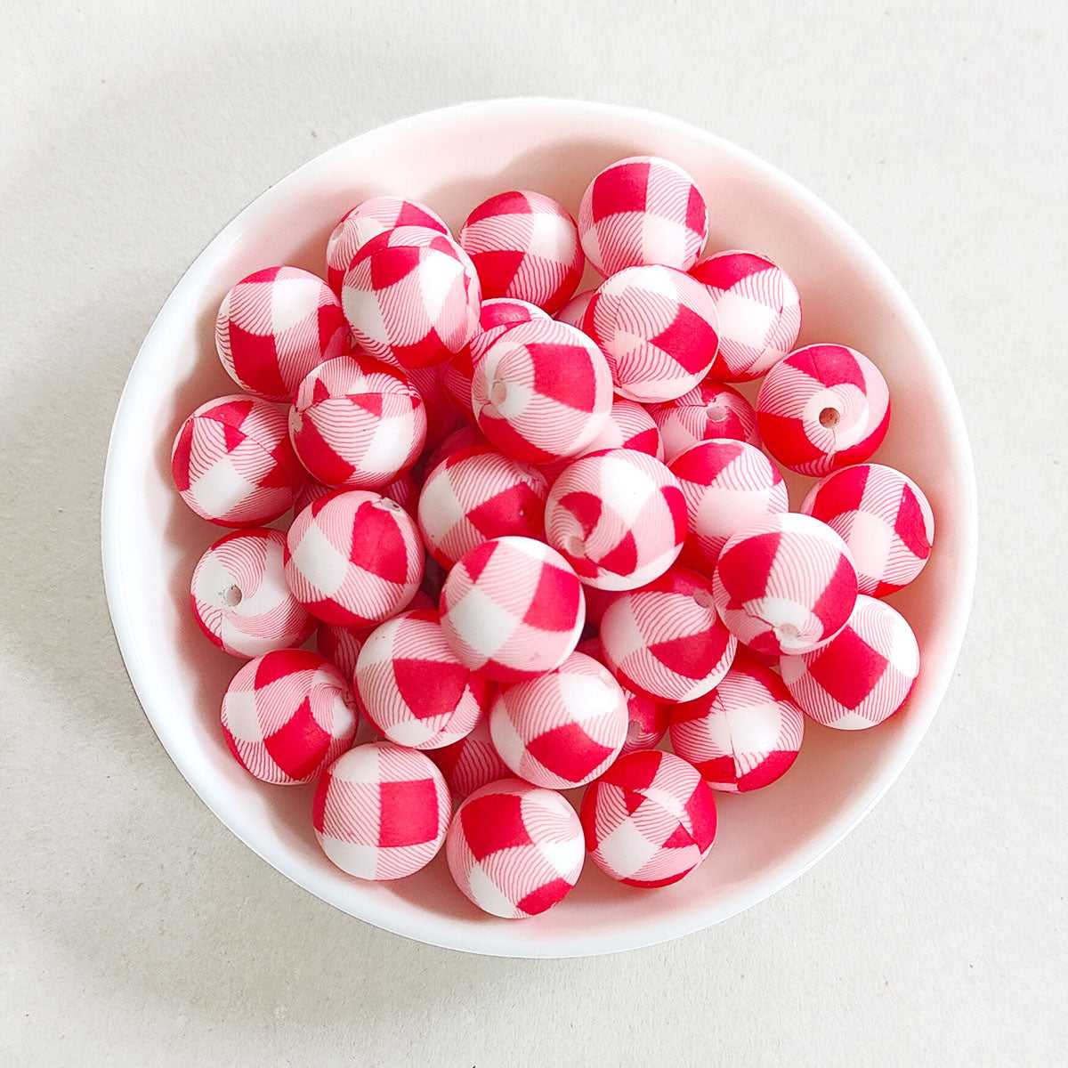 12/15mm Red White Plaid Silicone Beads - Round - #52
