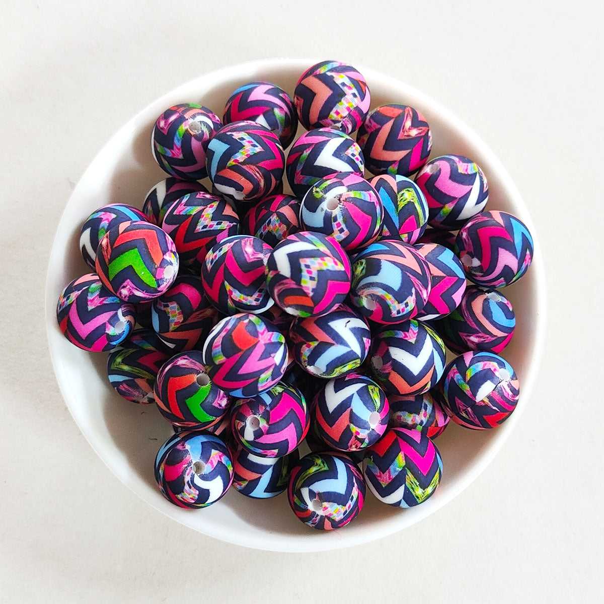 12/15mm Black Wave Print Silicone Beads - Round - #72