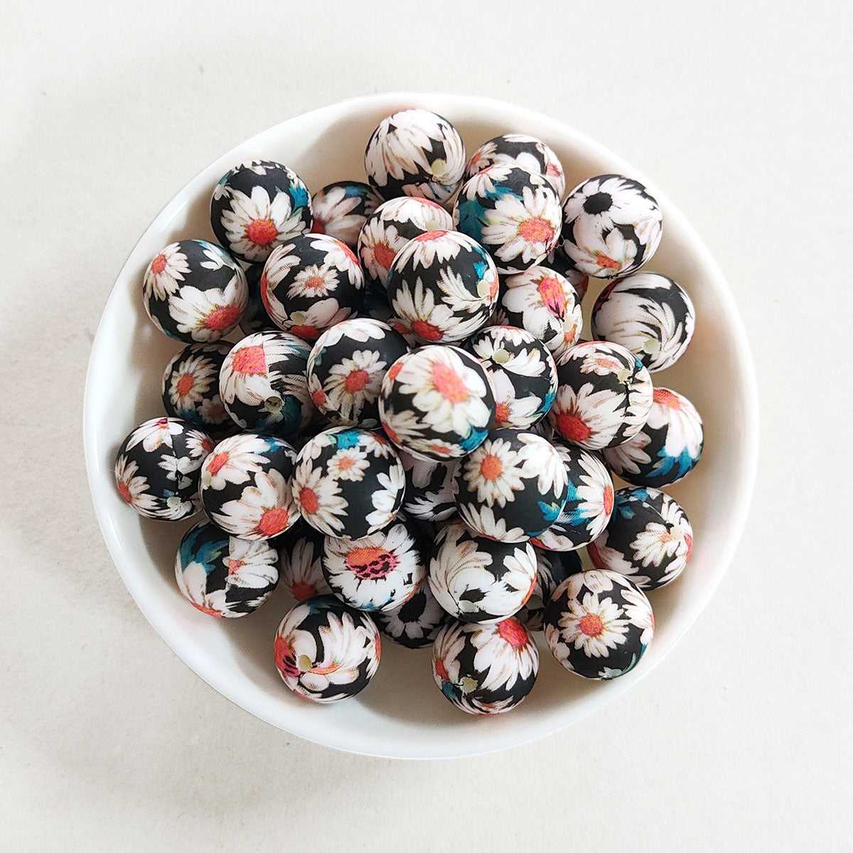 12/15mm Daisy Print Silicone Beads - Round - #81