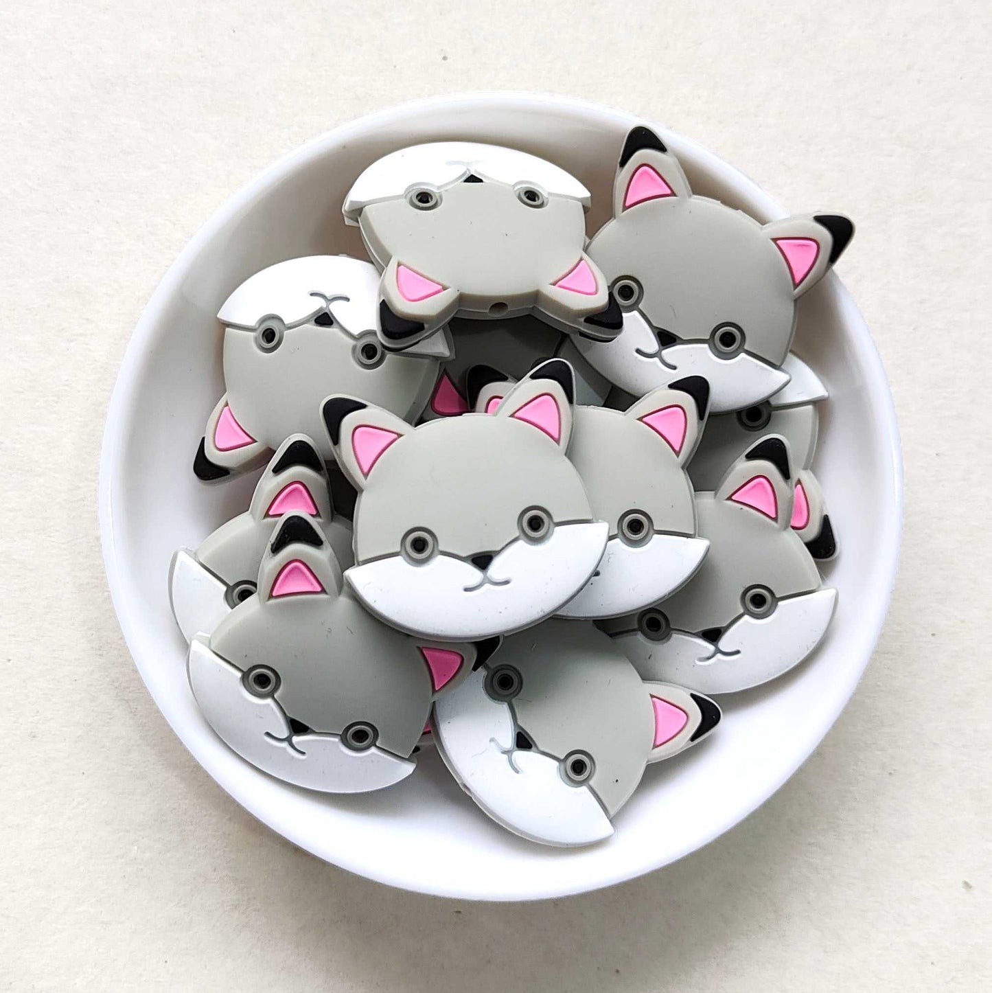 Light Grey - Cat Silicone Beads - 31mm